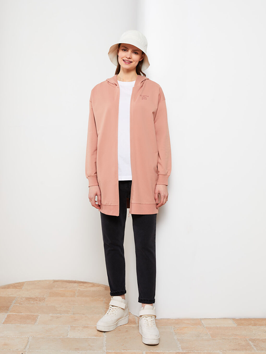 Bej Kapüşonlu Baskılı Uzun Kollu Kadın Hırka