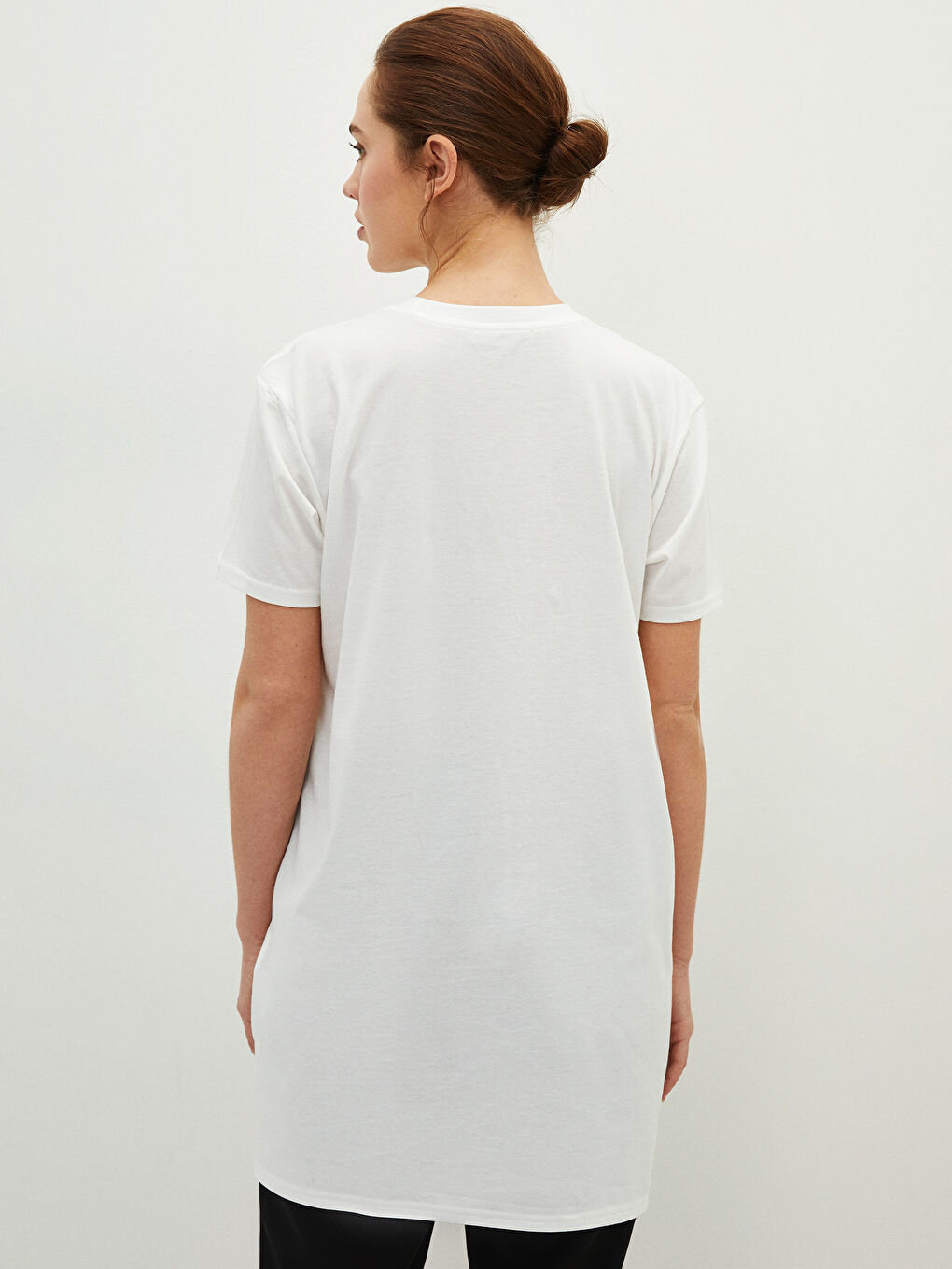 Ekru Bisiklet Yaka Baskılı Kısa Kollu Kadın Tunik-5