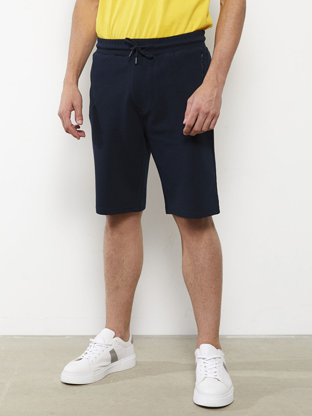 Lacivert Standart Kalıp Erkek Şort-2