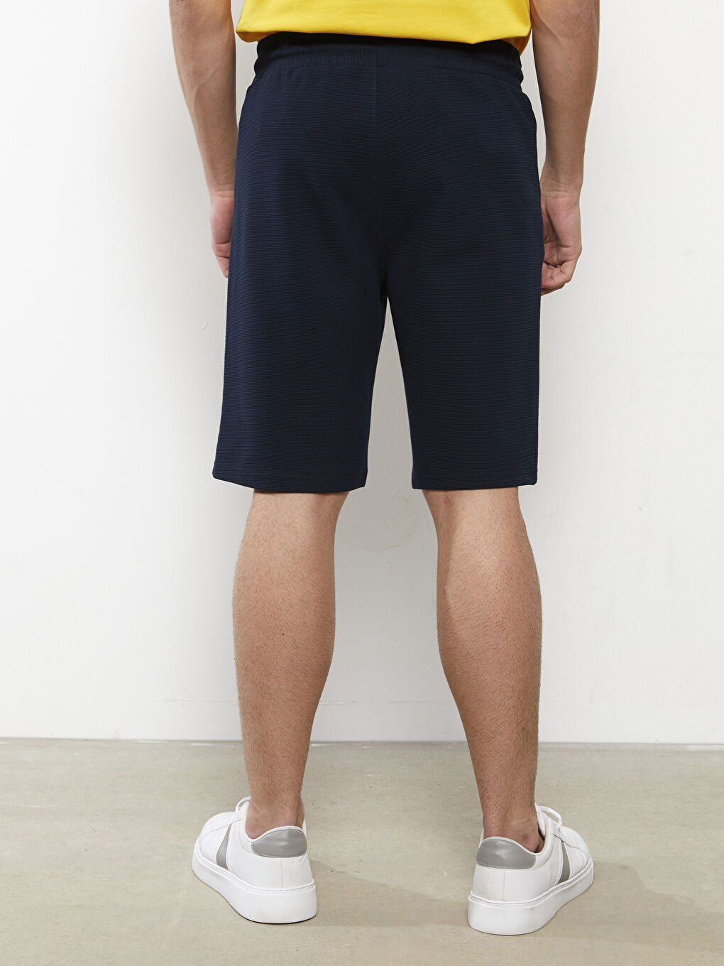 Lacivert Standart Kalıp Erkek Şort-4