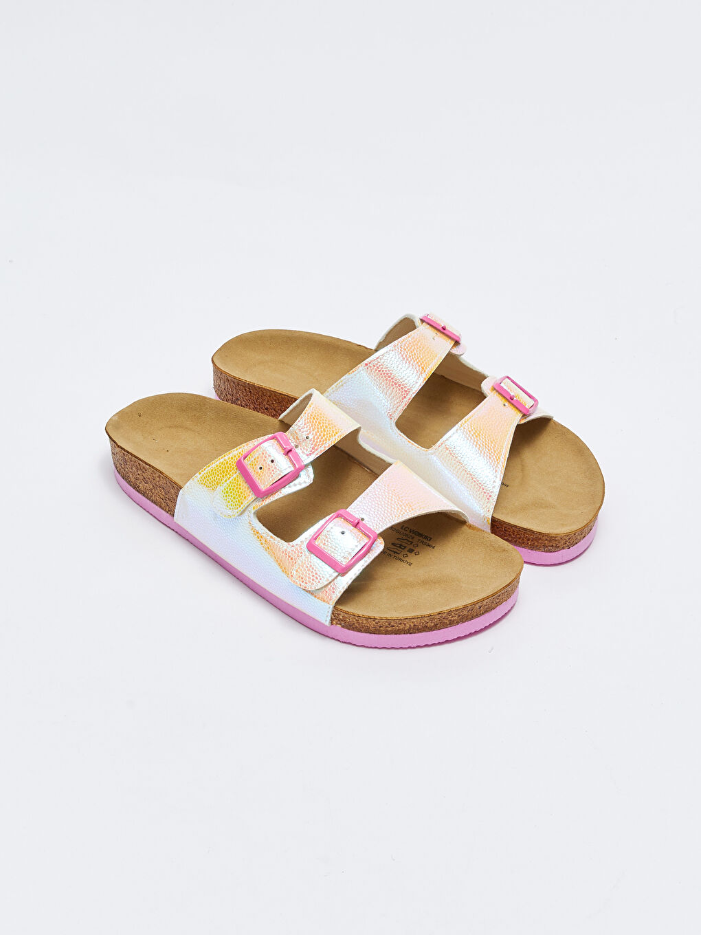 شبشب بناتي بتفاصيل إبزيم وشريط مزدوج