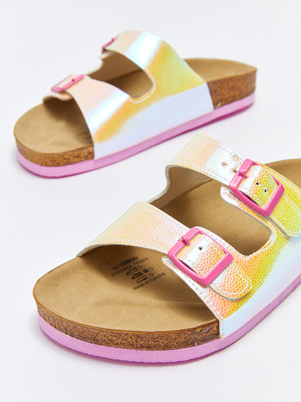 شبشب بناتي بتفاصيل إبزيم وشريط مزدوج-2