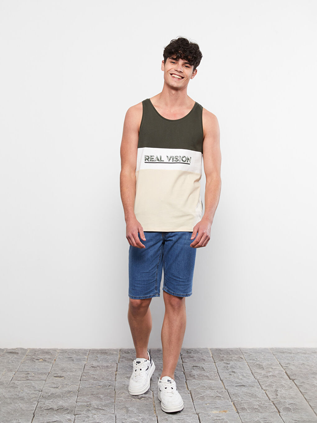 Bej Bisiklet Yaka Renk Bloklu Erkek Kolsuz Tişört-2