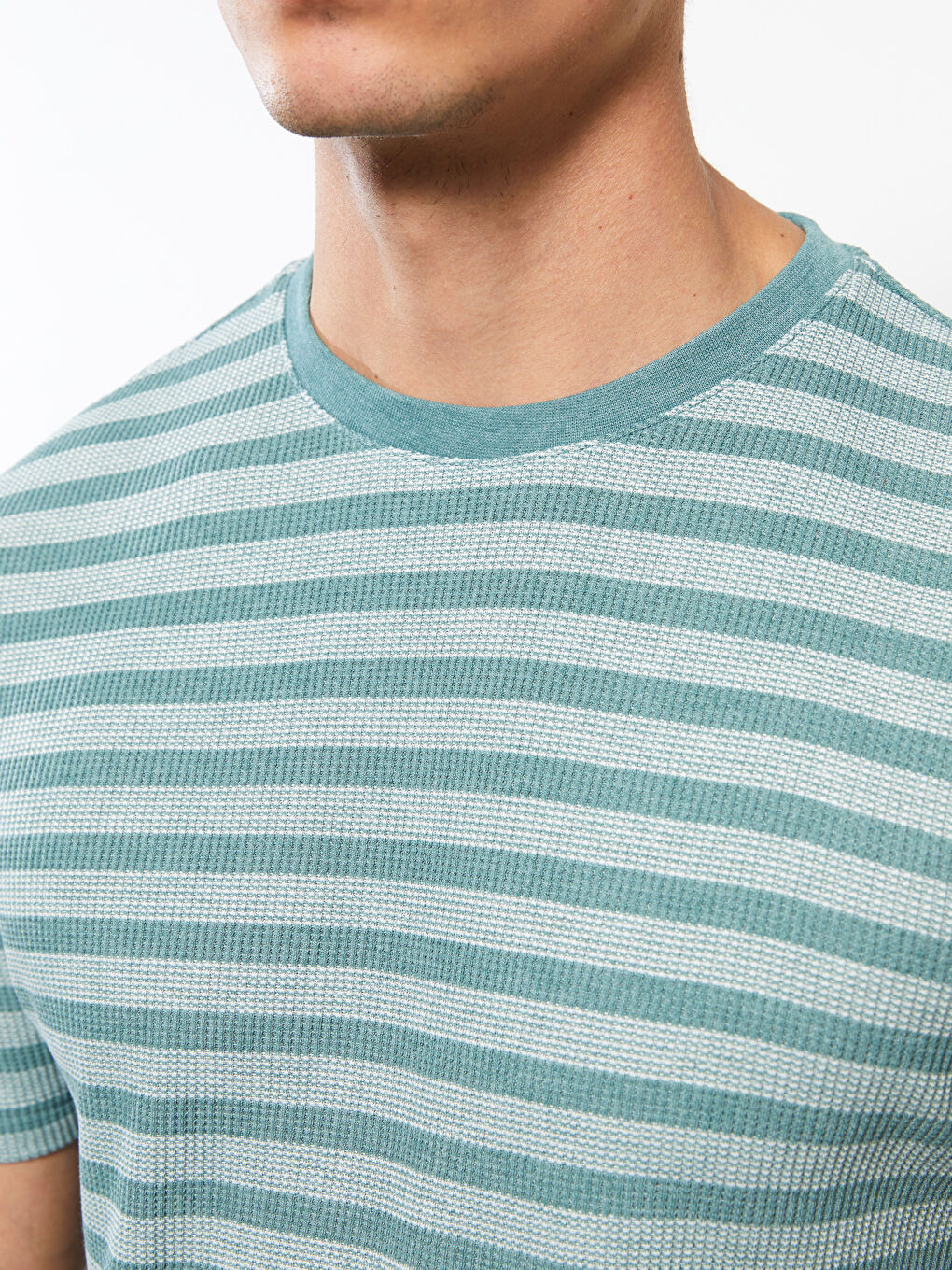 Yeşil Bisiklet Yaka Kısa Kollu Çizgili Erkek Tişört-3