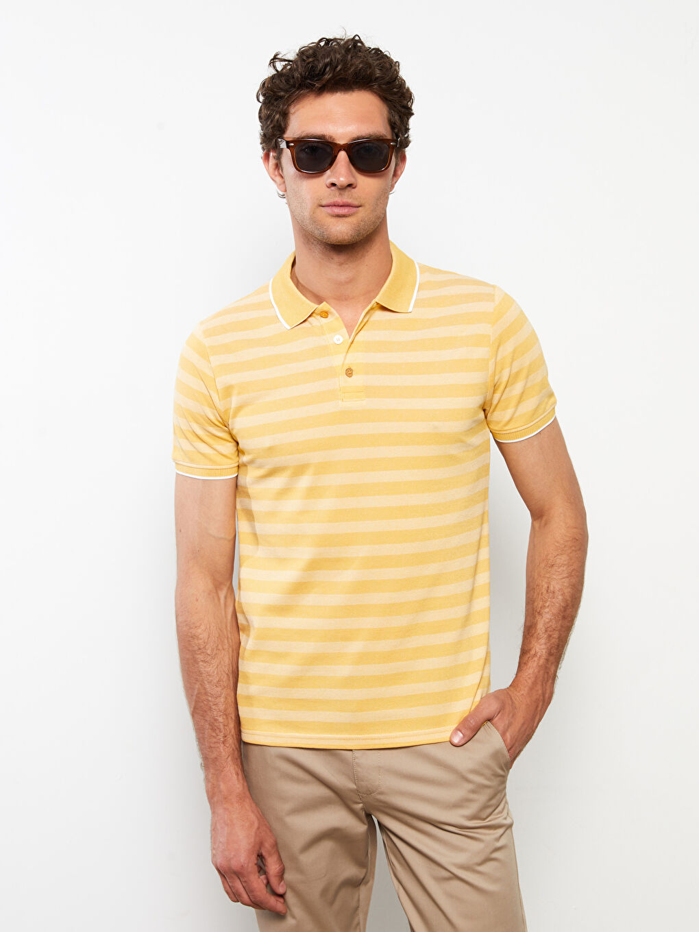 Sarı Polo Yaka Kısa Kollu Çizgili Erkek Tişört-1