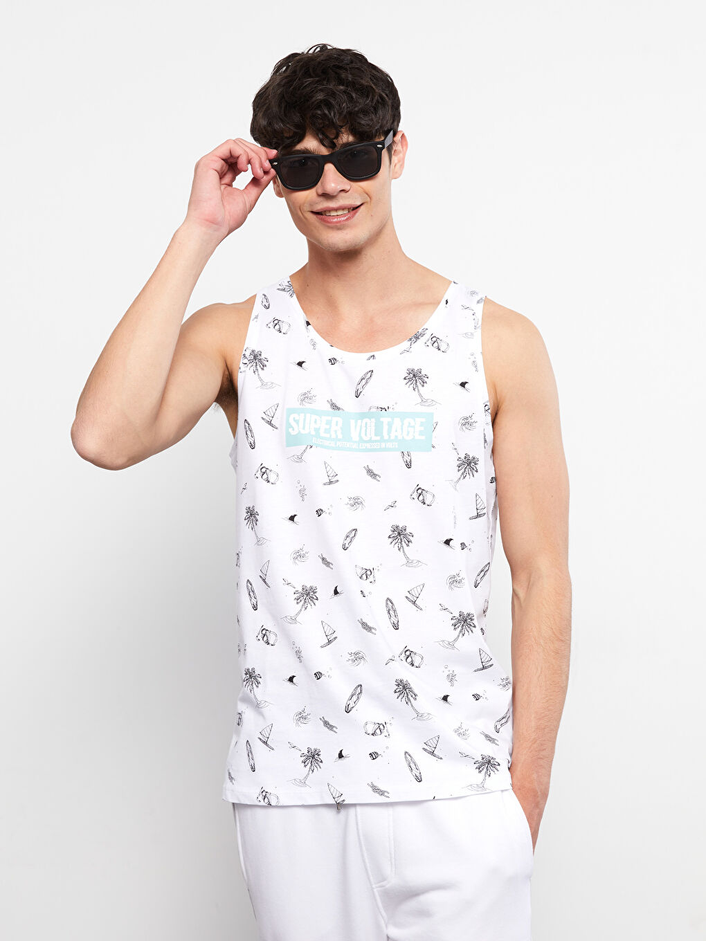 Beyaz Bisiklet Yaka Baskılı Penye Erkek Kolsuz Tişört-2