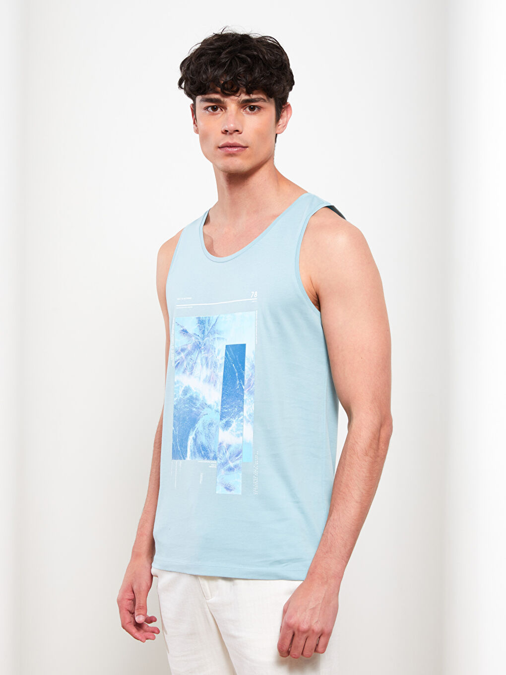 Mavi Bisiklet Yaka Baskılı Penye Erkek Kolsuz Tişört-1