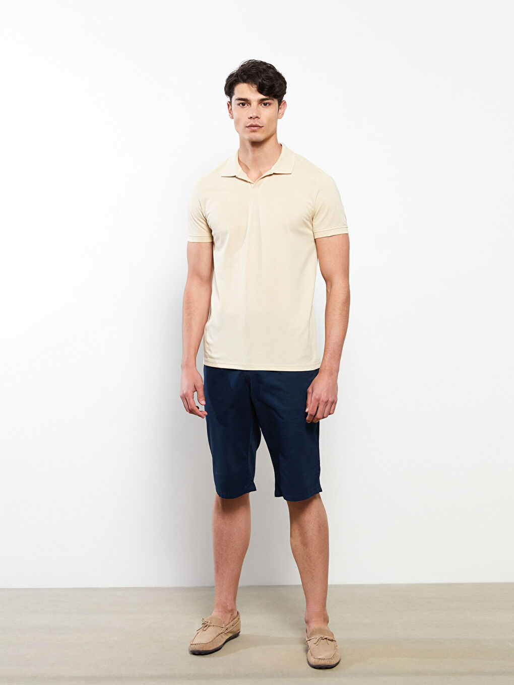 Bej Polo Yaka Kısa Kollu Erkek Tişört-1