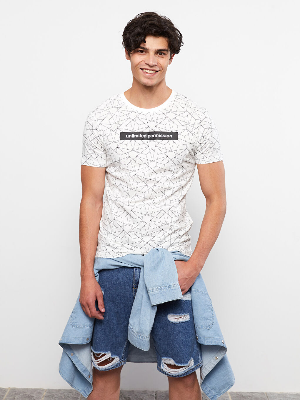 Beyaz Bisiklet Yaka Kısa Kollu Baskılı Penye Erkek Tişört-2