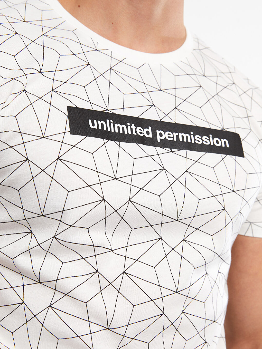 Beyaz Bisiklet Yaka Kısa Kollu Baskılı Penye Erkek Tişört-4