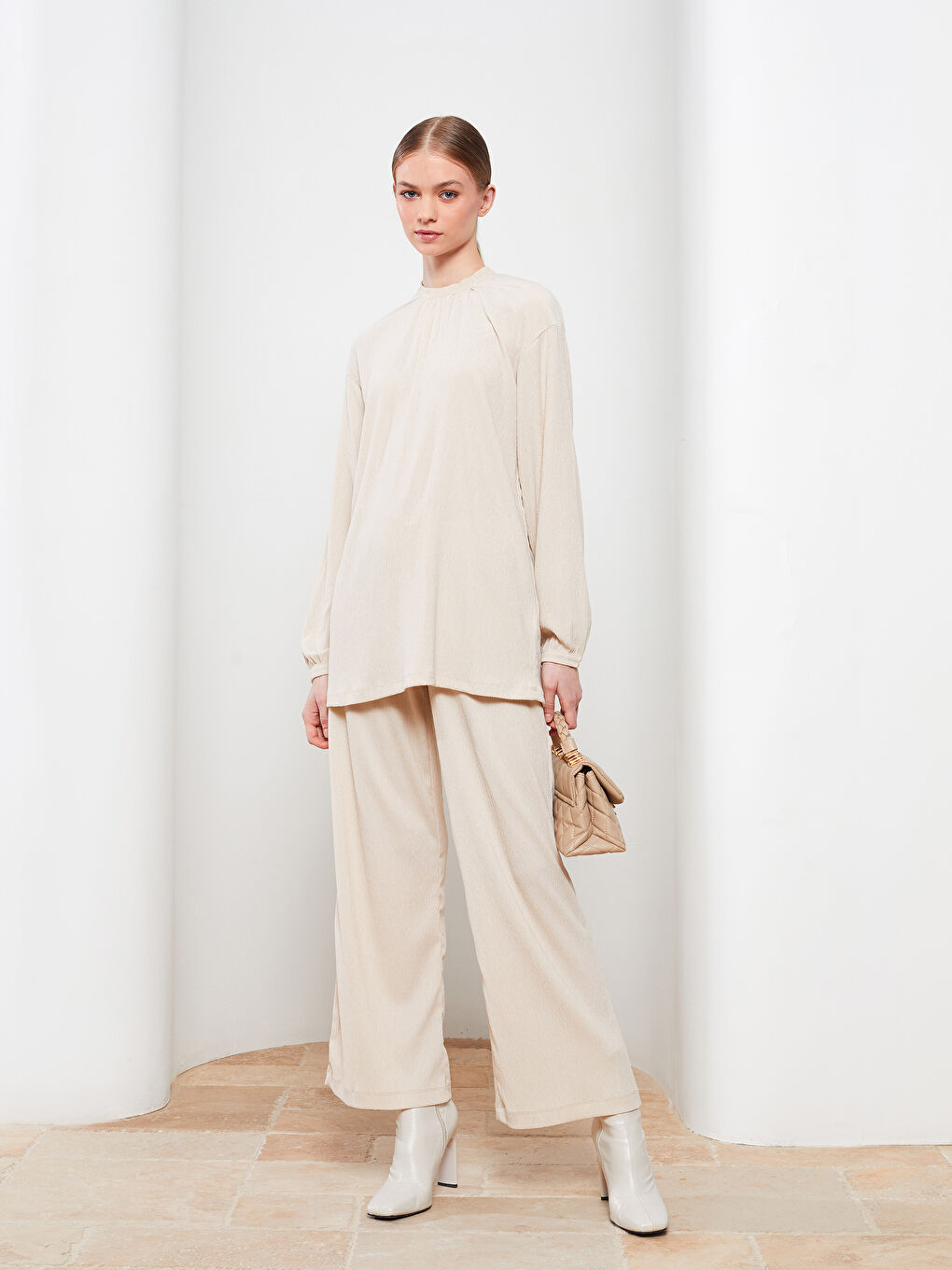 تونيك سادة بياقة دائرية بأكمام طويلة للسيدات-4