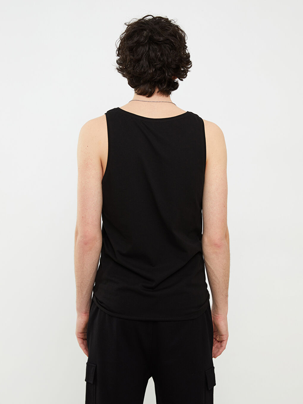 Siyah Bisiklet Yaka Baskılı Erkek Kolsuz Tişört-4