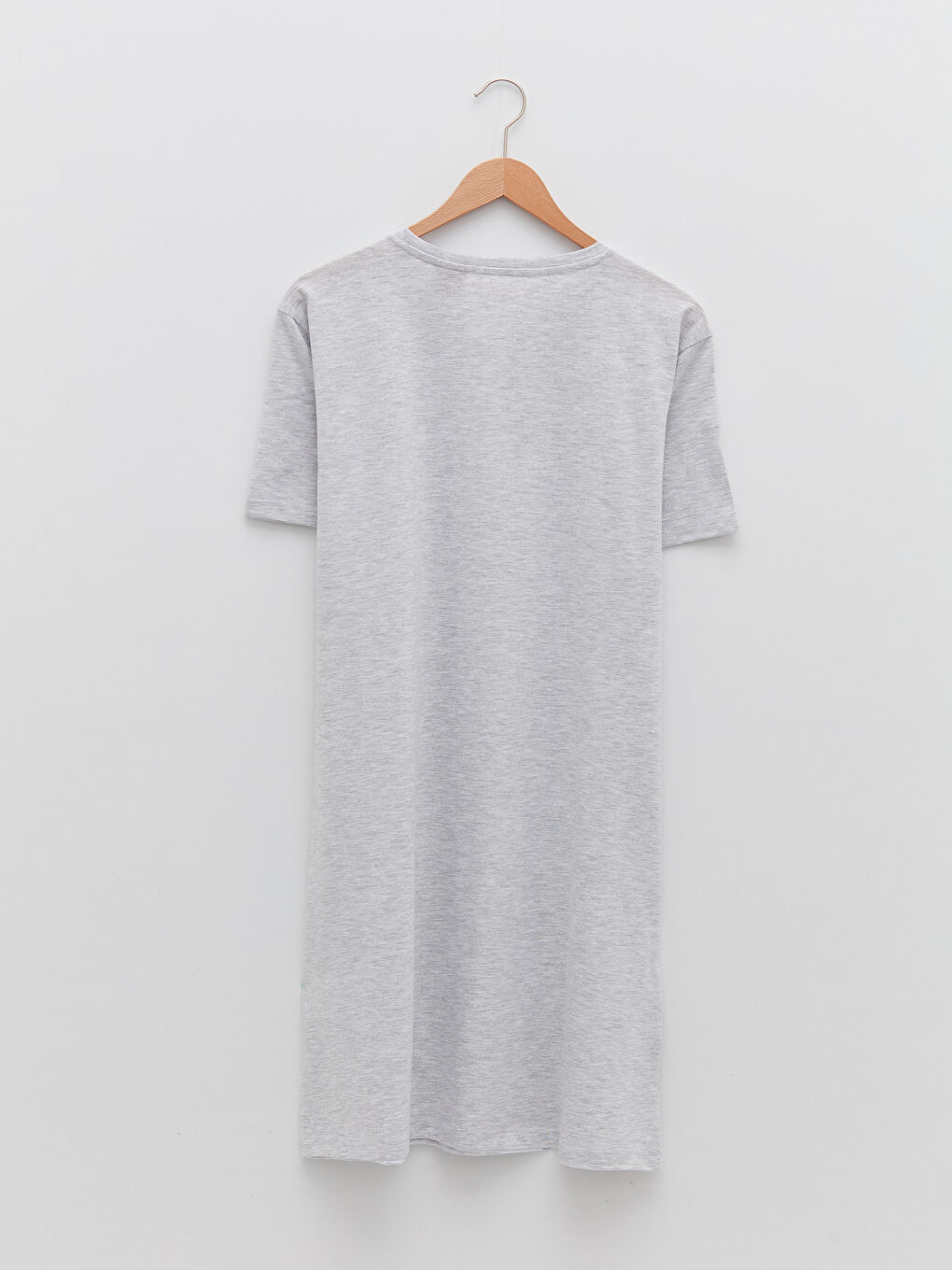 Gri Bisiklet Yaka Snoopy Baskılı Kadın Gecelik-7