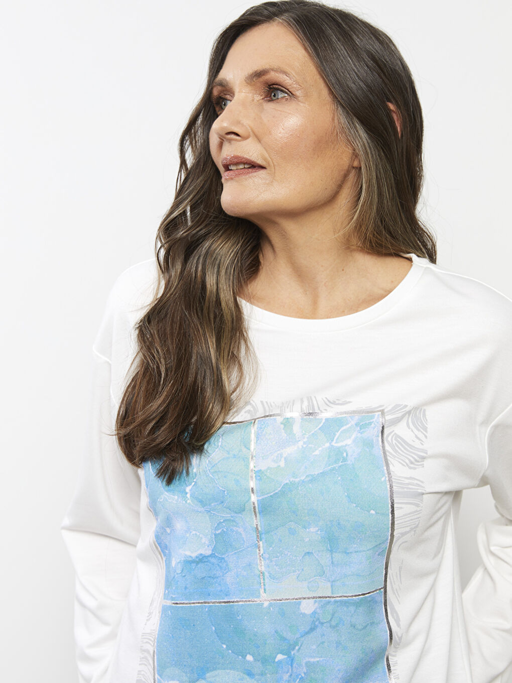 Crew Neck Printed Long Sleeve Women's T-Shirt-2