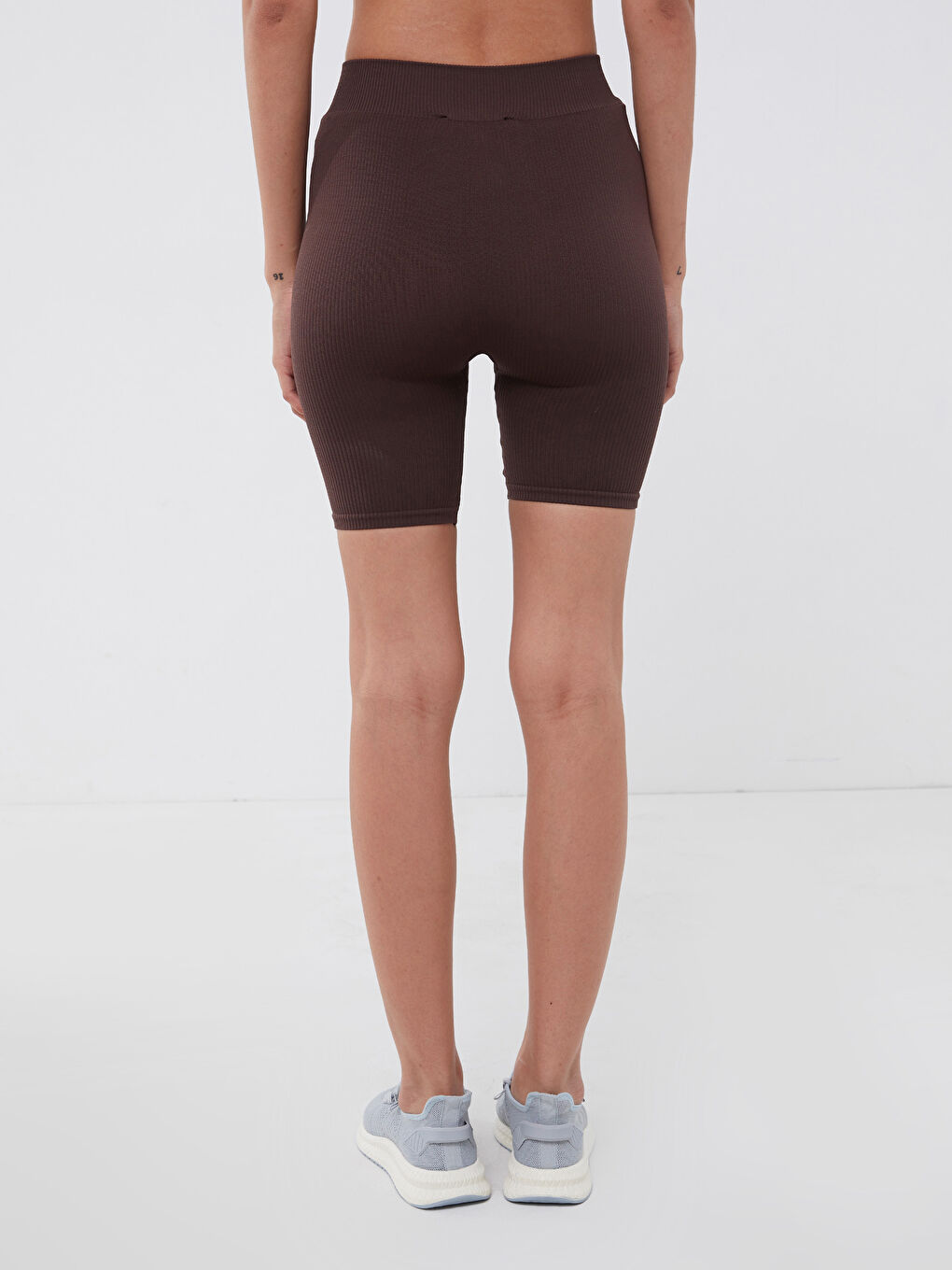 Kahverengi Kadın Beli Lastikli Düz Şort Tayt-4