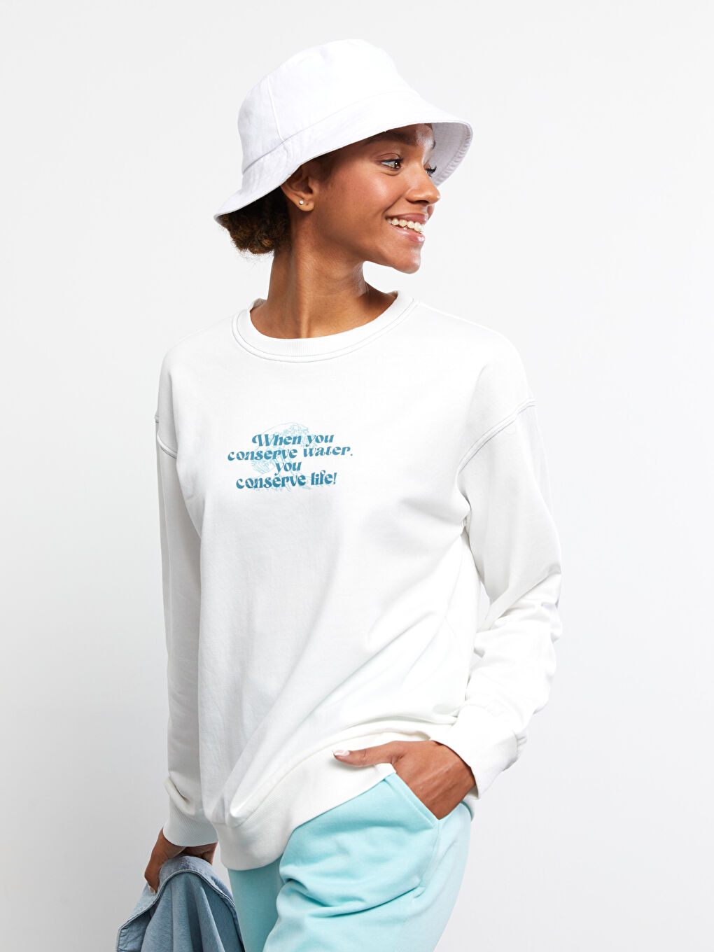 Crew Neck Printed Long Sleeve Women's Sweatshirt-1