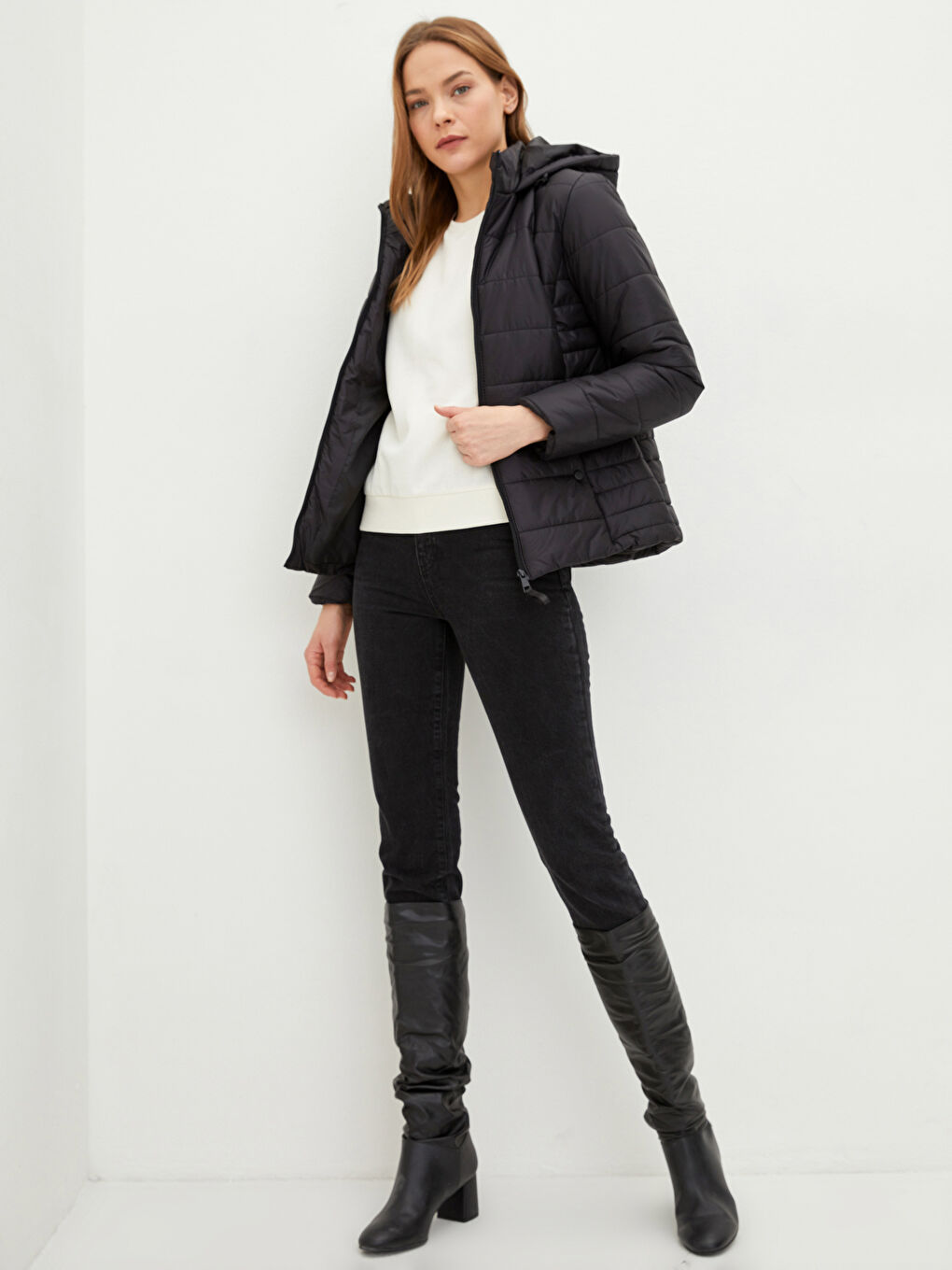 Hooded Plain Long Sleeved Pocket Detailed Women's Down Jacket-2