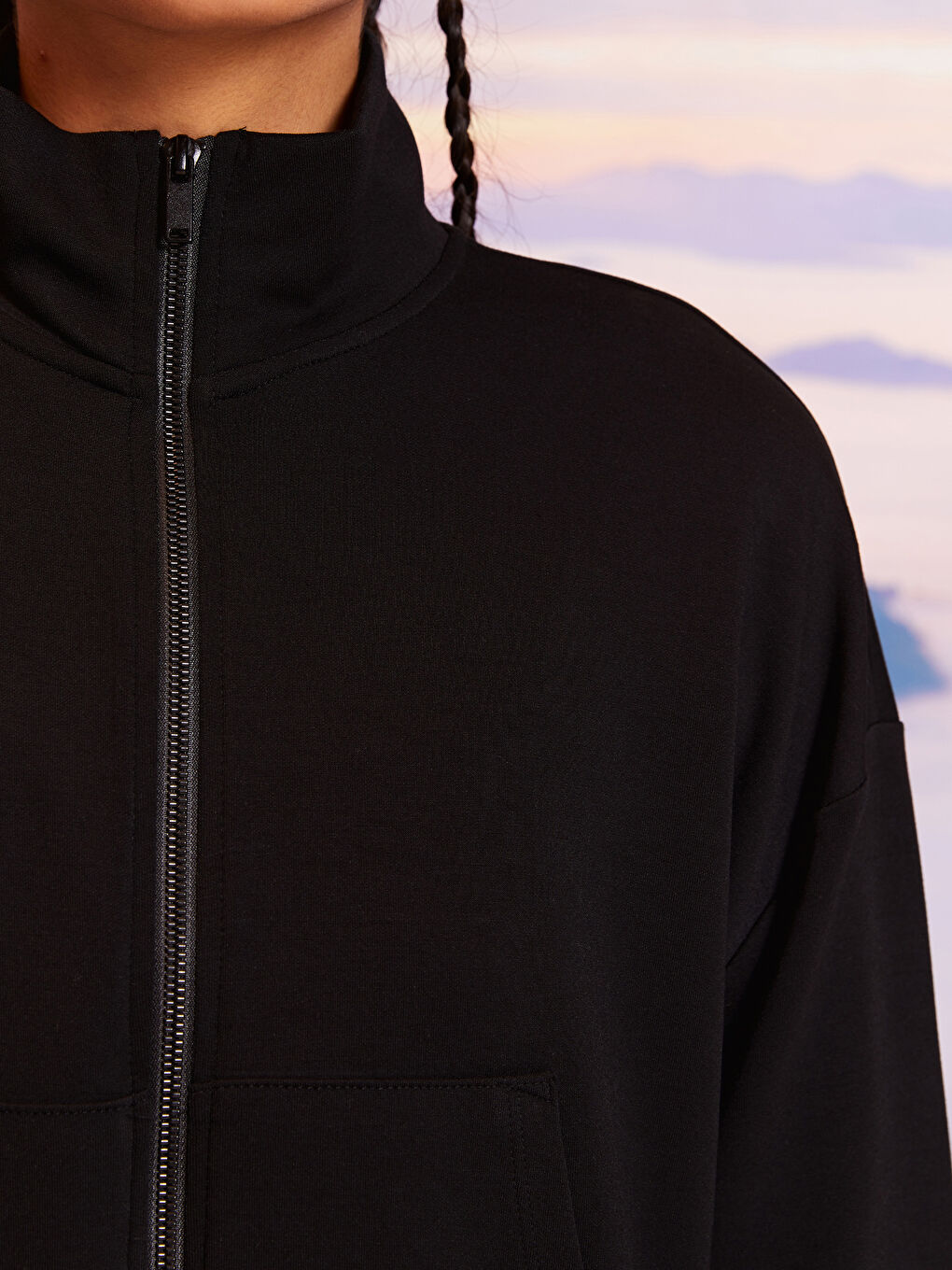 Siyah Dik Yaka Kadın Spor Hırka-3