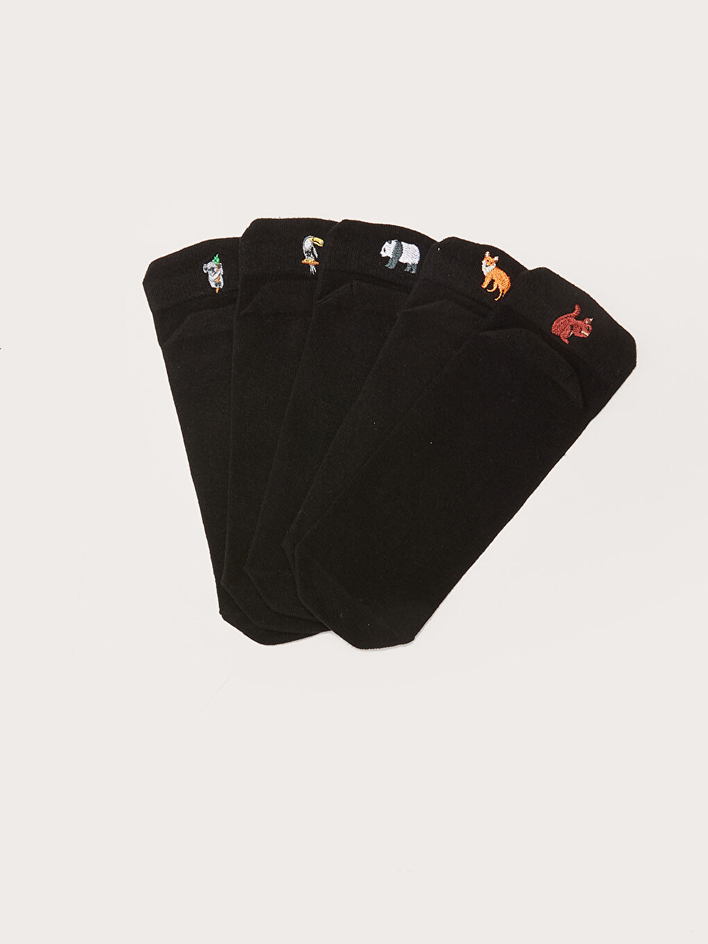 جوارب رياضية مطرزة للرجال عبوة من 5 قطع-3