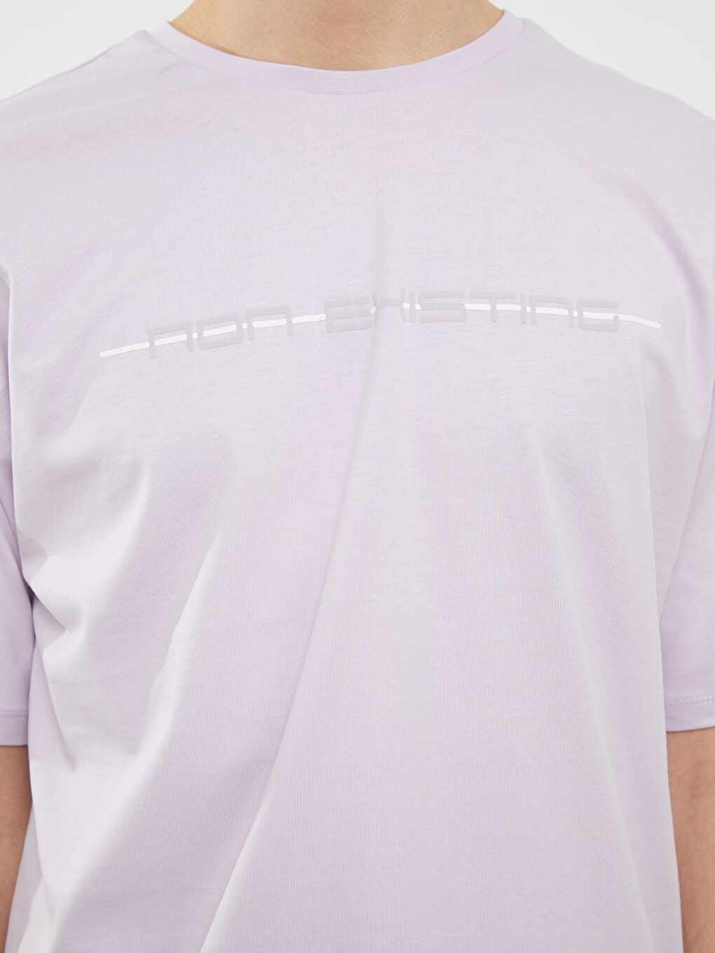 Lila Bisiklet Yaka Kısa Kollu Baskılı Penye Erkek Tişört-3