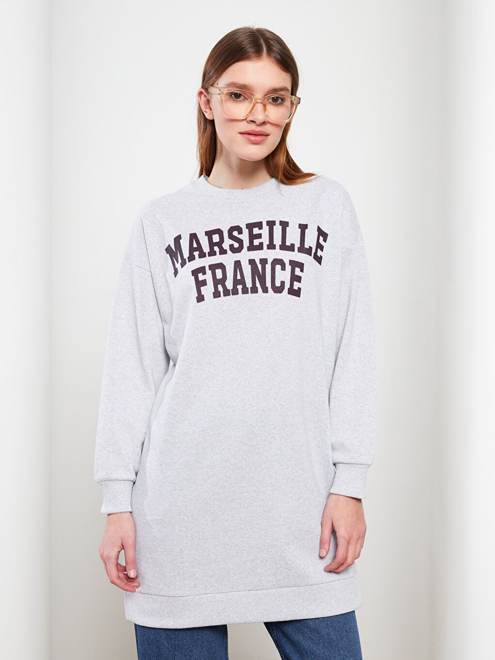 Gri Bisiklet Yaka Yazı Baskılı Uzun Kollu Kadın Sweatshirt Tunik-1