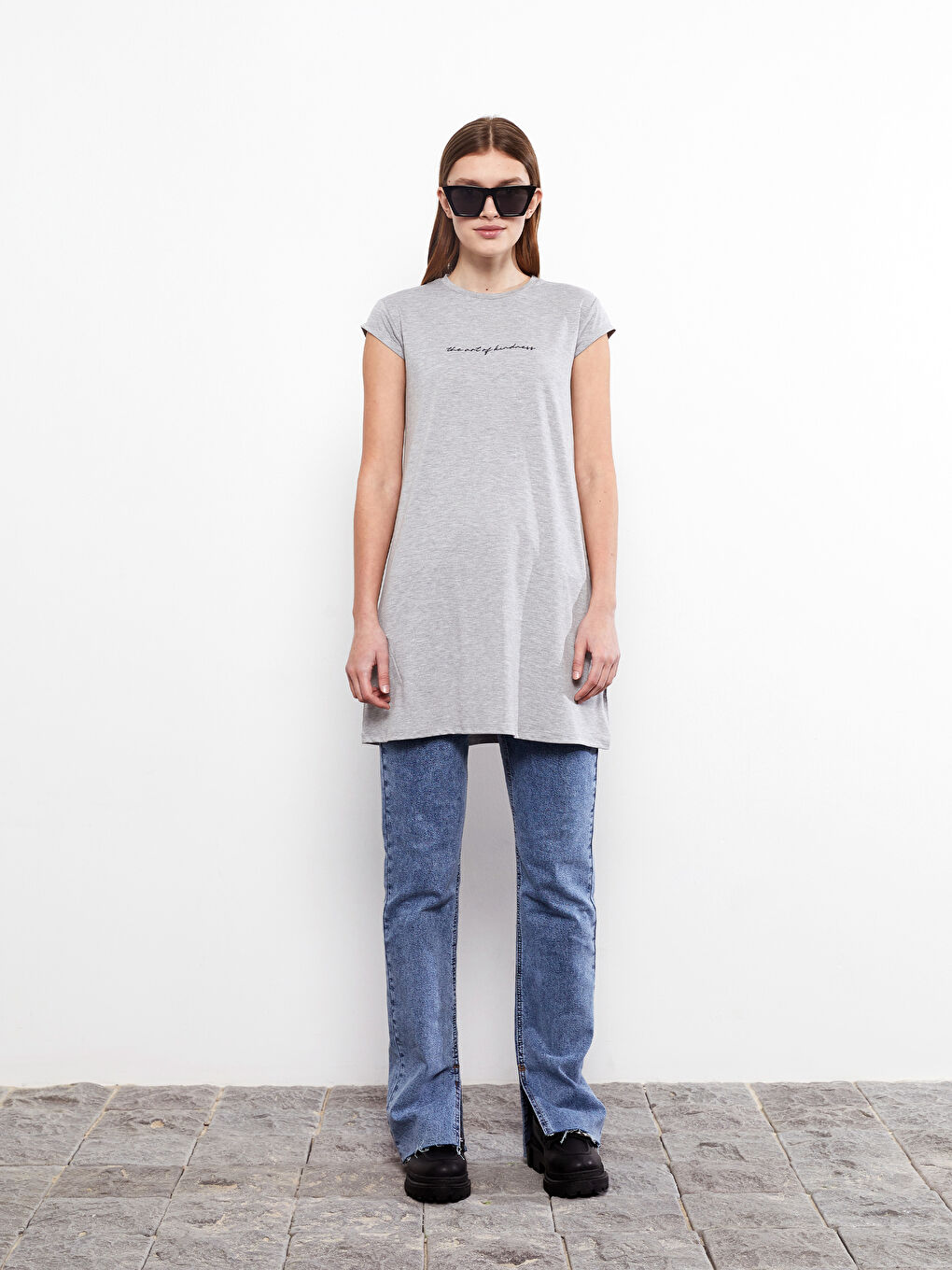 Rundhalsausschnitt Buchstaben Bedruckt Kurzarm Tunika für Damen