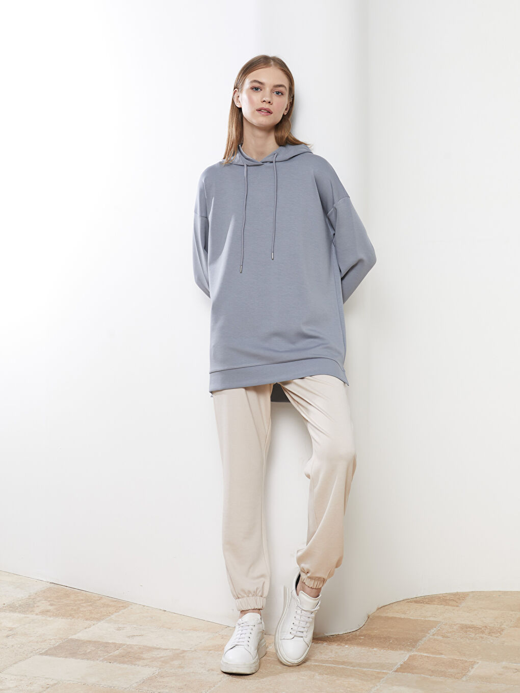 Mavi Kapüşonlu Düz Uzun Kollu Kadın Sweatshirt Tunik