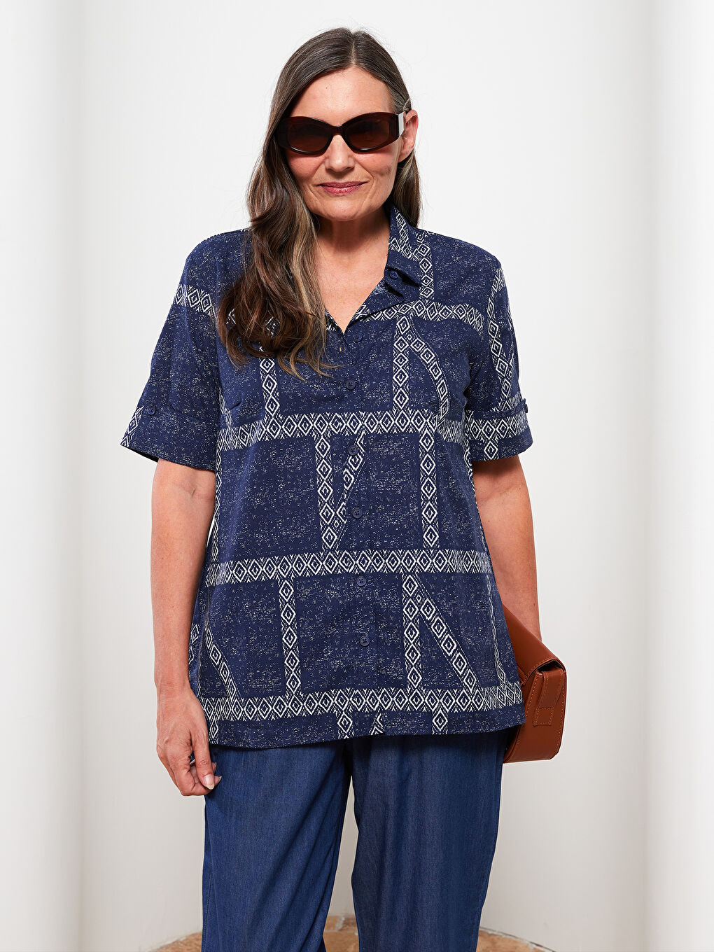 Chemise en Coton à Manches Courtes avec Fermeture à Boutons sur le Devant Imprimée pour Femmes-2