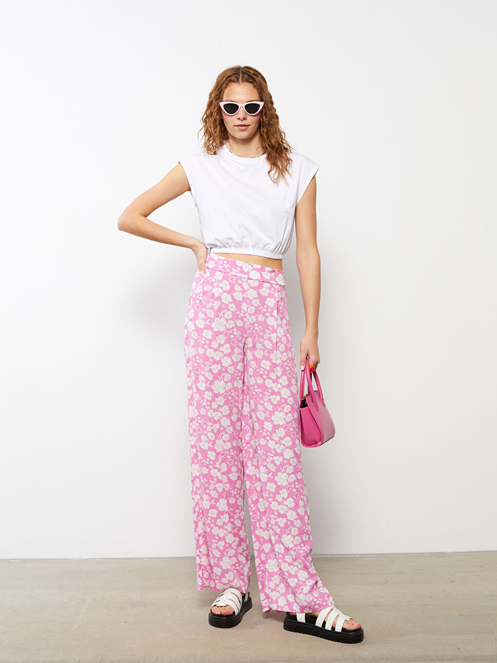 ياقة دائرية سادة كم قصير قميص قصير للسيدات-2