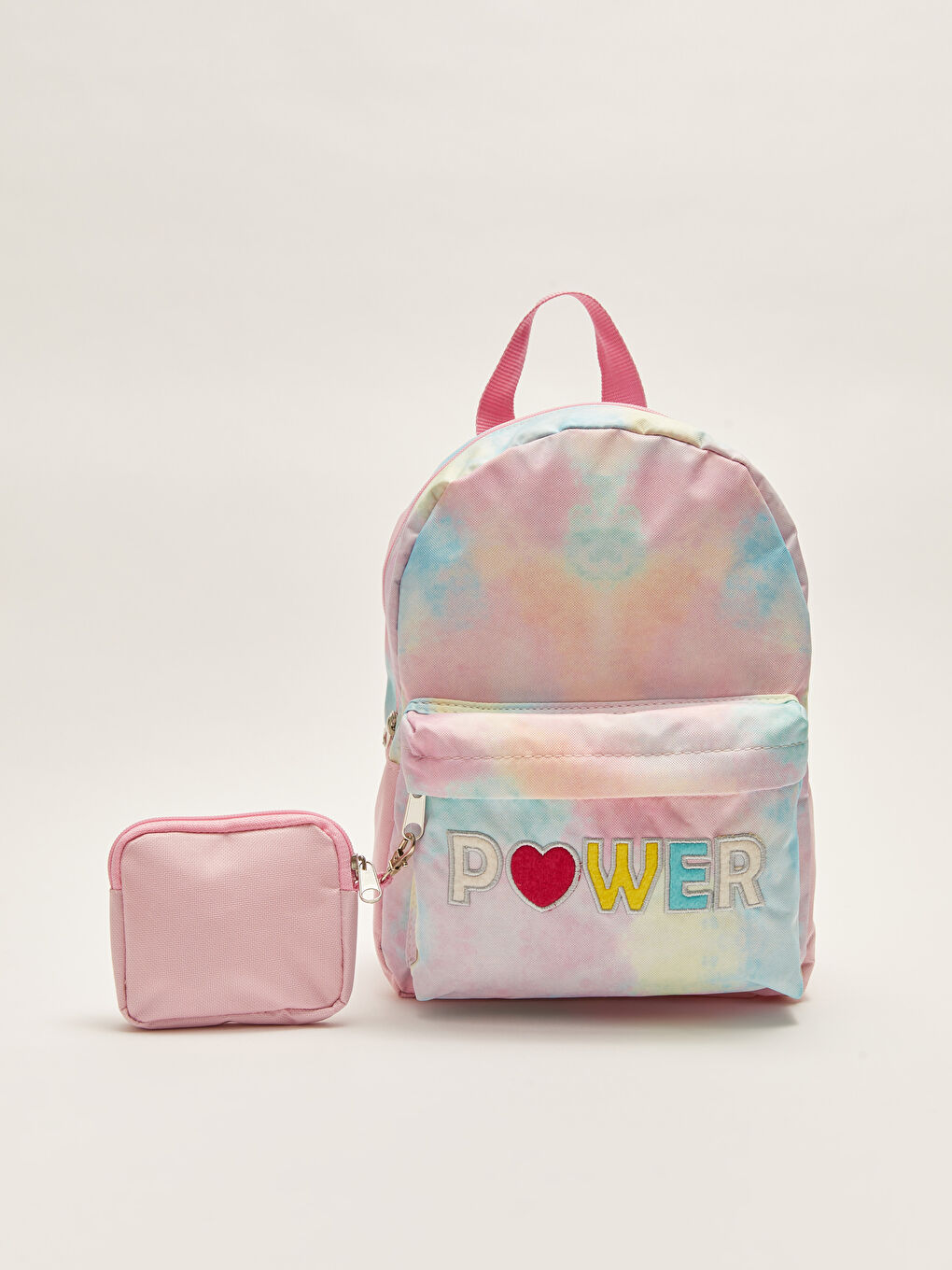 Bestickter Mädchen Rucksack mit Buchstaben