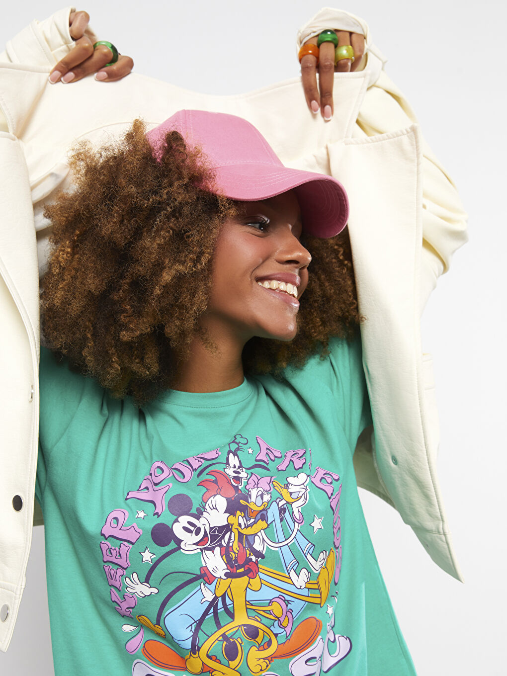 Yeşil Bisiklet Yaka Mickey Mouse Baskılı Kısa Kollu Kadın Tişört-2