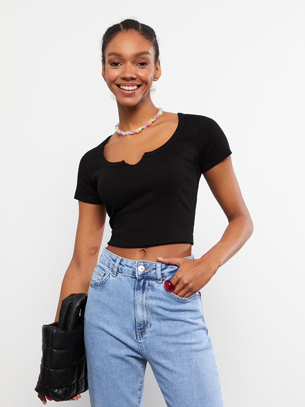 Әйелдерге арналған ойық жағалы өте тар пішім қысқа жең қысқартылған кроп-топ-2