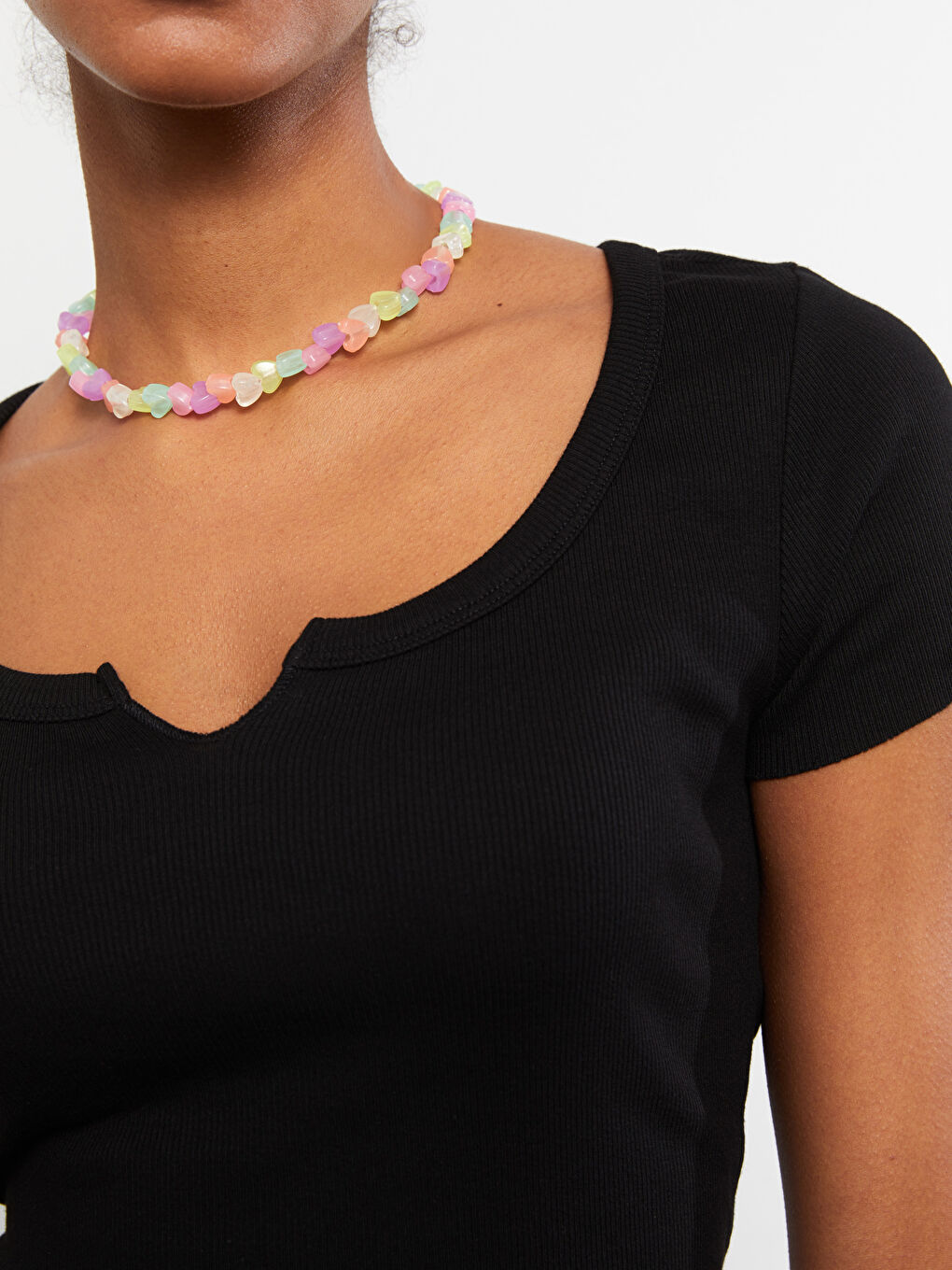 Әйелдерге арналған ойық жағалы өте тар пішім қысқа жең қысқартылған кроп-топ-6