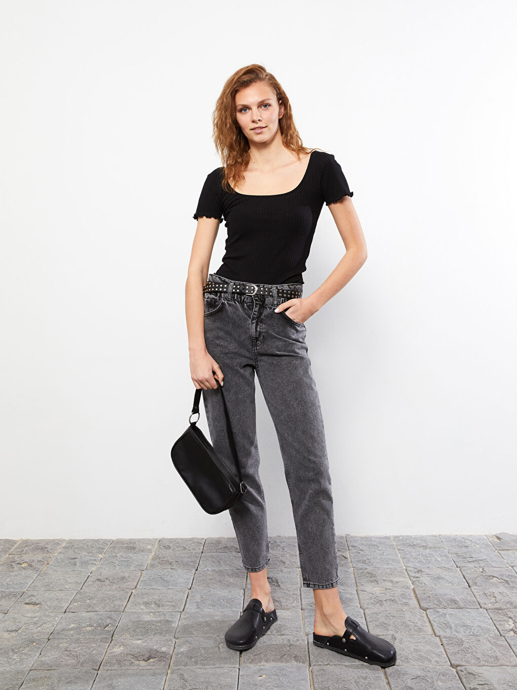 Ženska Majica od Pamuka sa U Izrezom i Kratkim Rukavima-1