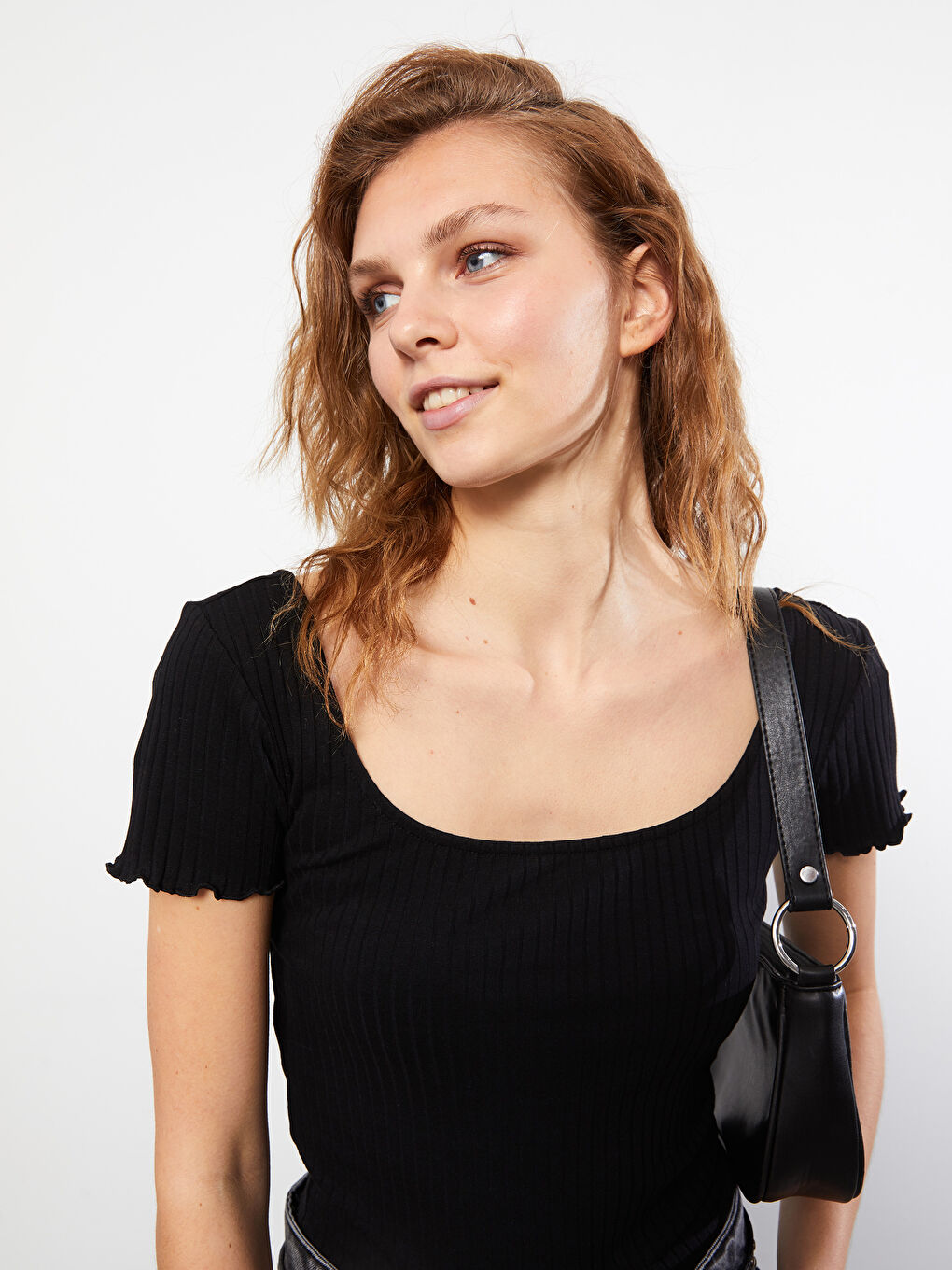 Ženska Majica od Pamuka sa U Izrezom i Kratkim Rukavima-2