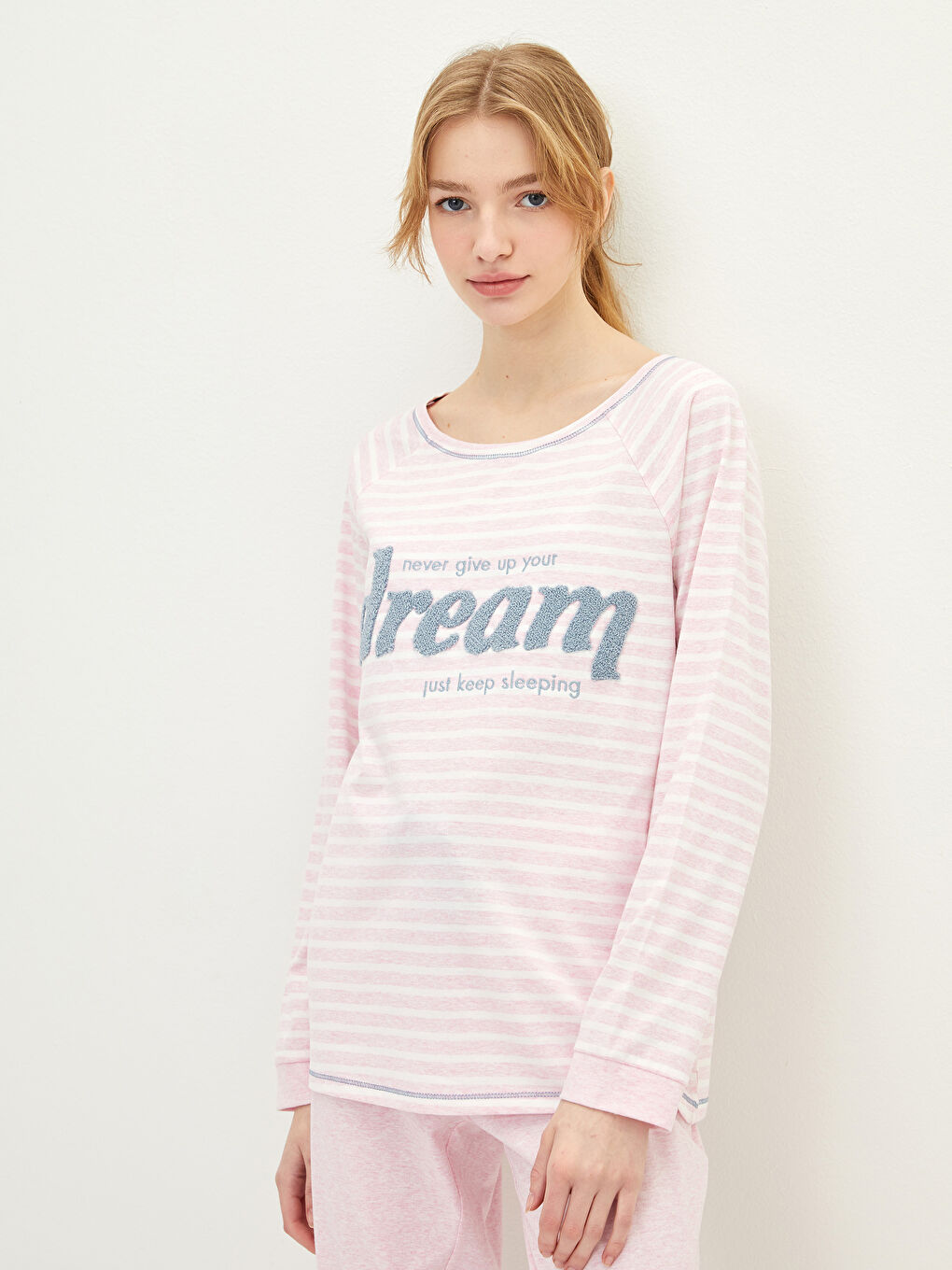 Pembe Bisiklet Yaka Çizgili Uzun Kollu Kadın Pijama Takımı-2