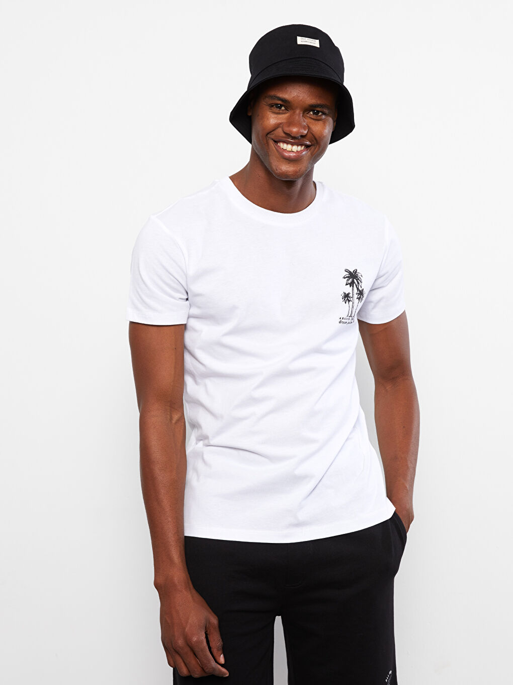 Beyaz Bisiklet Yaka Kısa Kollu Baskılı Penye Erkek Tişört-3