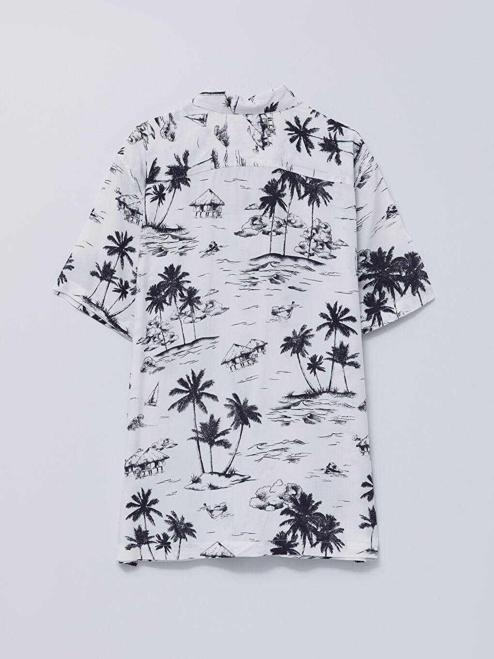 Beyaz Regular Fit Kısa Kollu Desenli Viskon Erkek Gömlek-6