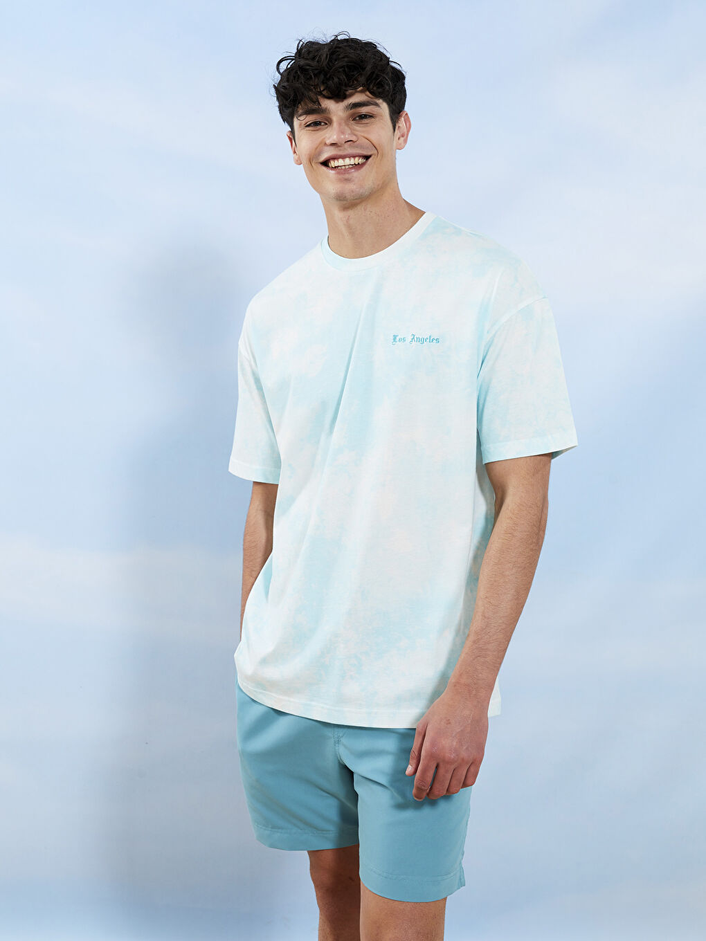 Turkuaz Oversize Bisiklet Yaka Kısa Kollu Nakışlı Erkek Tişört-2