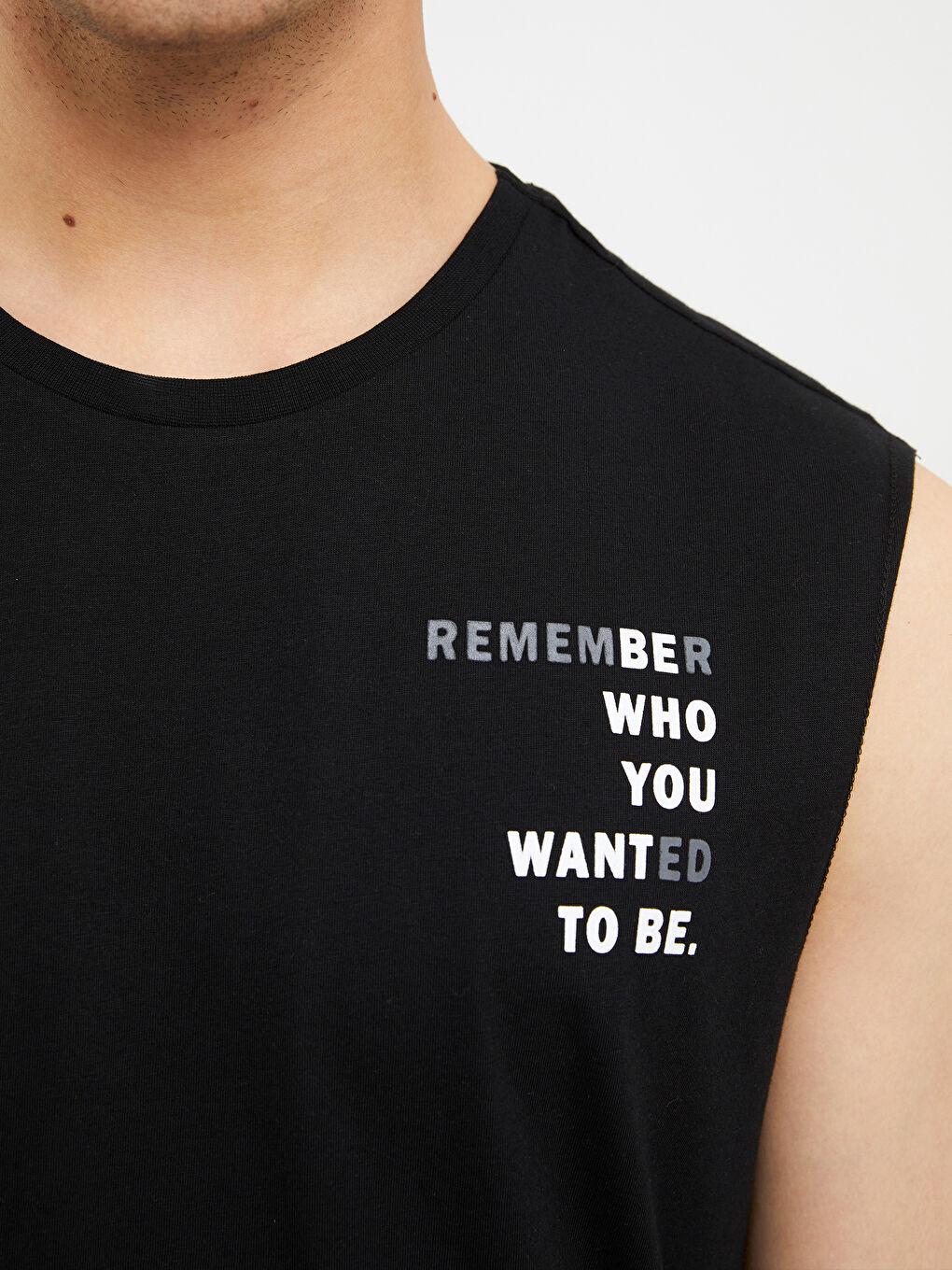 Siyah Bisiklet Yaka Baskılı Penye Erkek Kolsuz Tişört-2