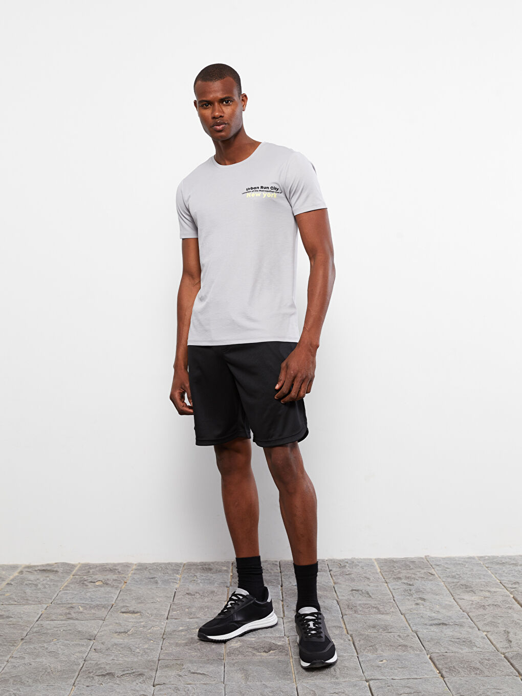 Gri Oversize Bisiklet Yaka Kısa Kollu Baskılı Penye Erkek Tişört-2