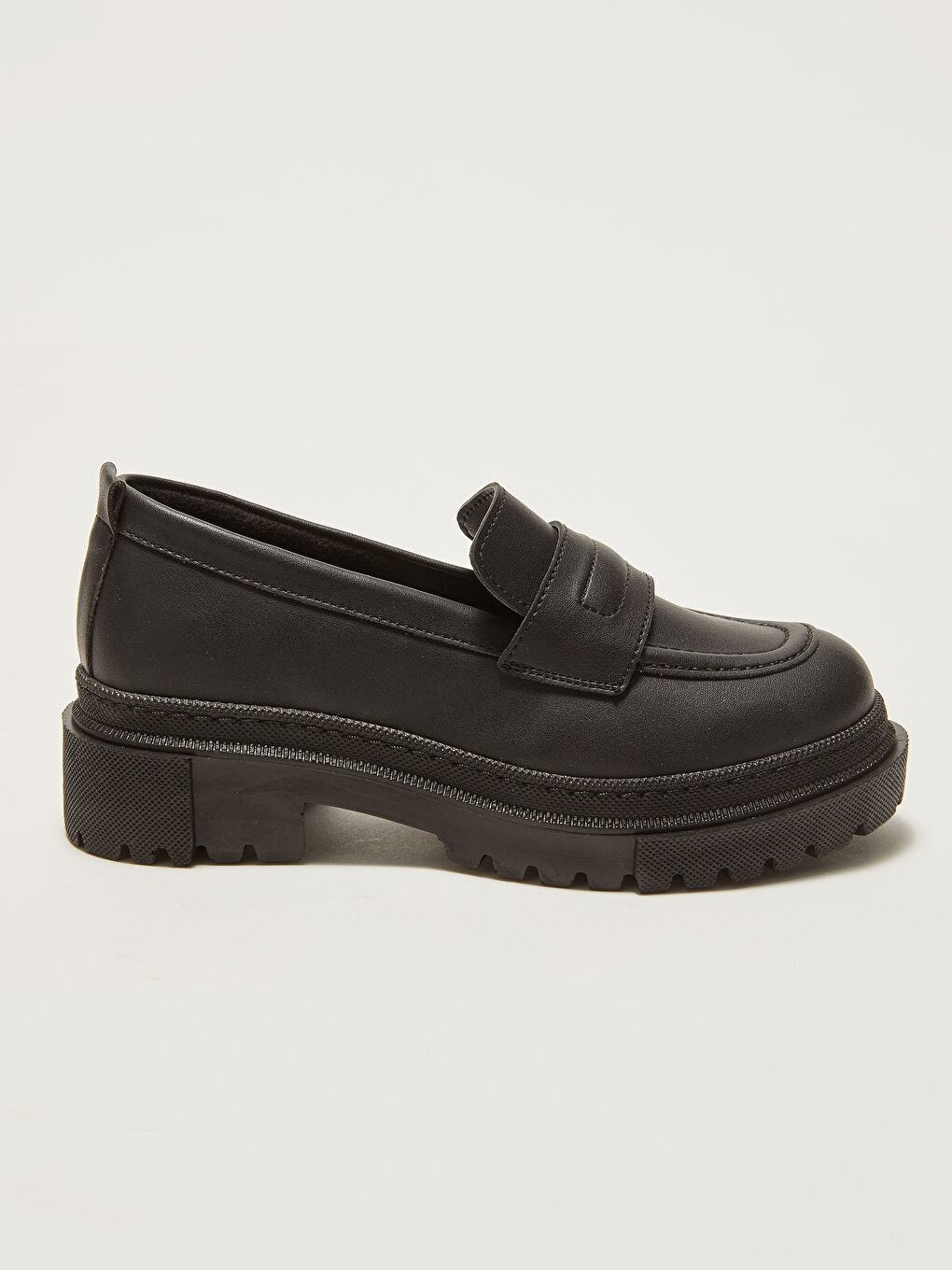 LC WAIKIKI Siyah Kalın Taban Kadın Loafer Ayakkabı - 2