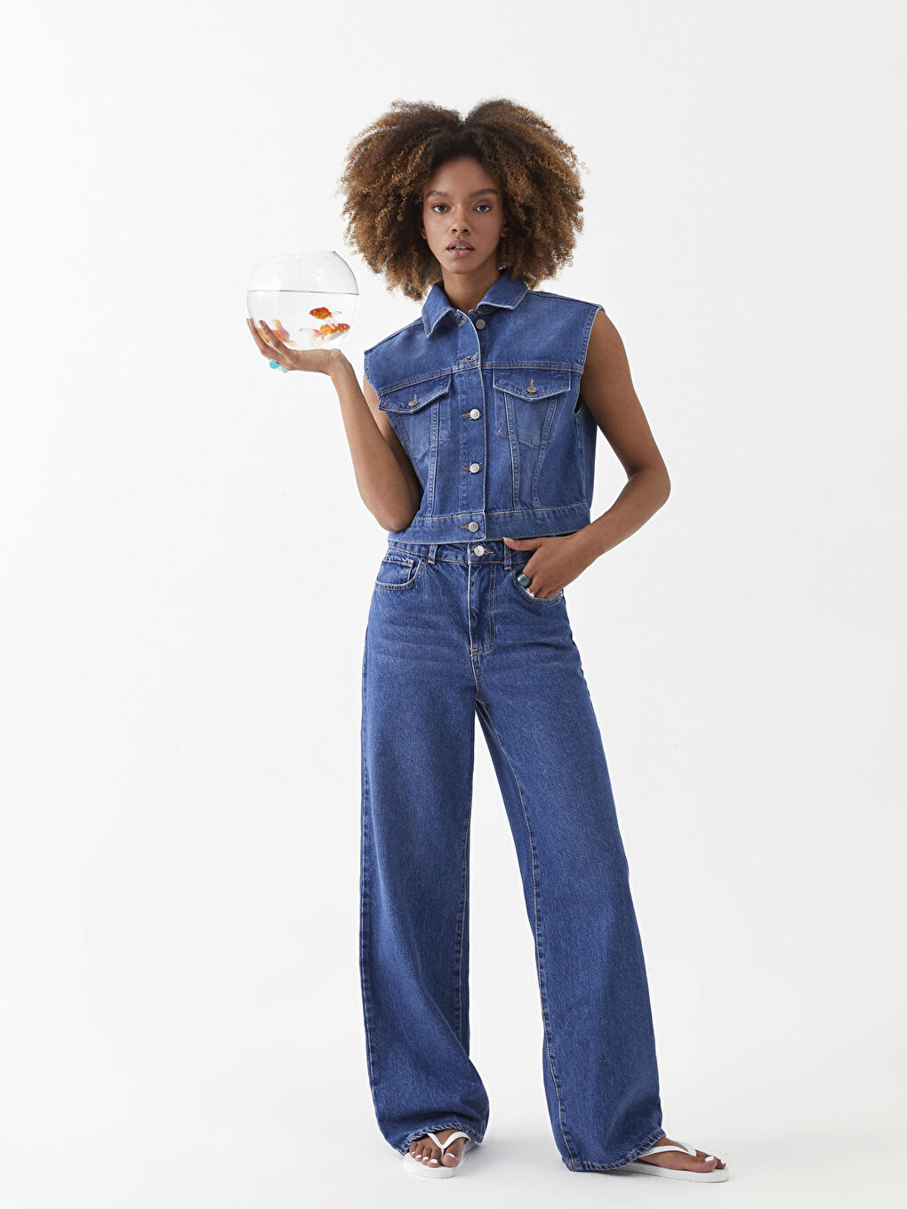 İndigo Wideleg Cep Detaylı Kadın Sürdürülebilir Jean Pantolon-3