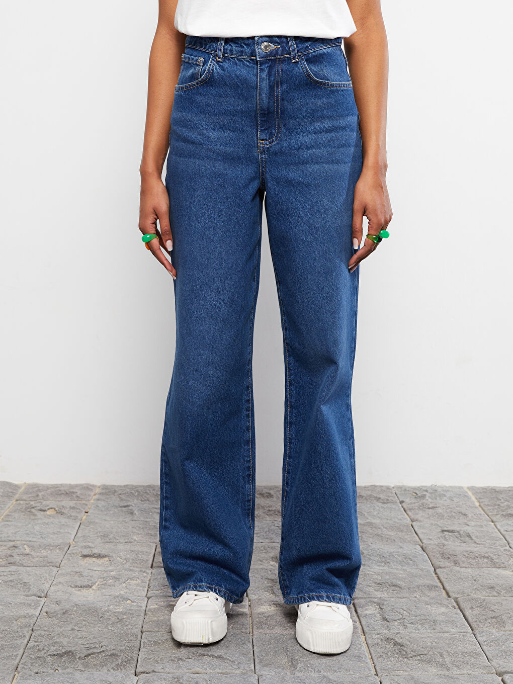 İndigo Wideleg Cep Detaylı Kadın Sürdürülebilir Jean Pantolon-6