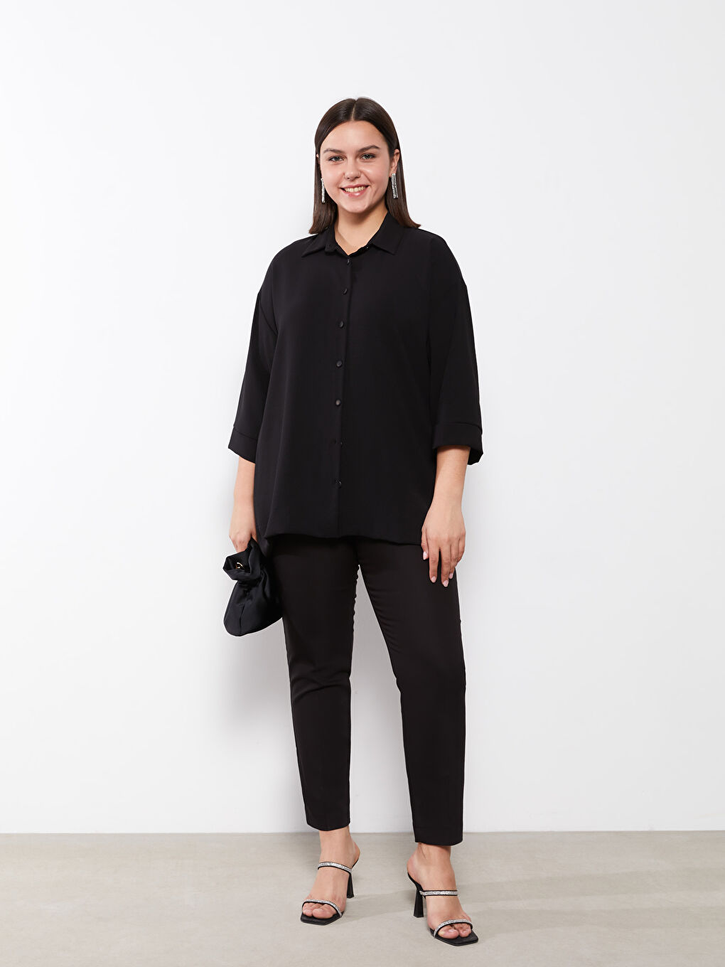 قميص اسود نساء-4