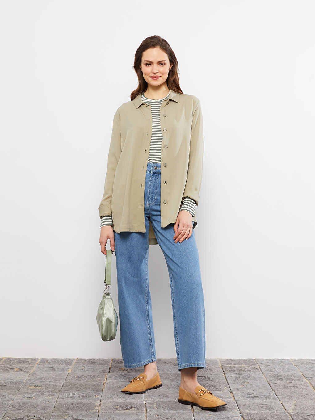 LCW Modest قميص تونيك سادة كم طويل أوفراسايز فيسكوز للسيدات -S2H856Z8-SCL