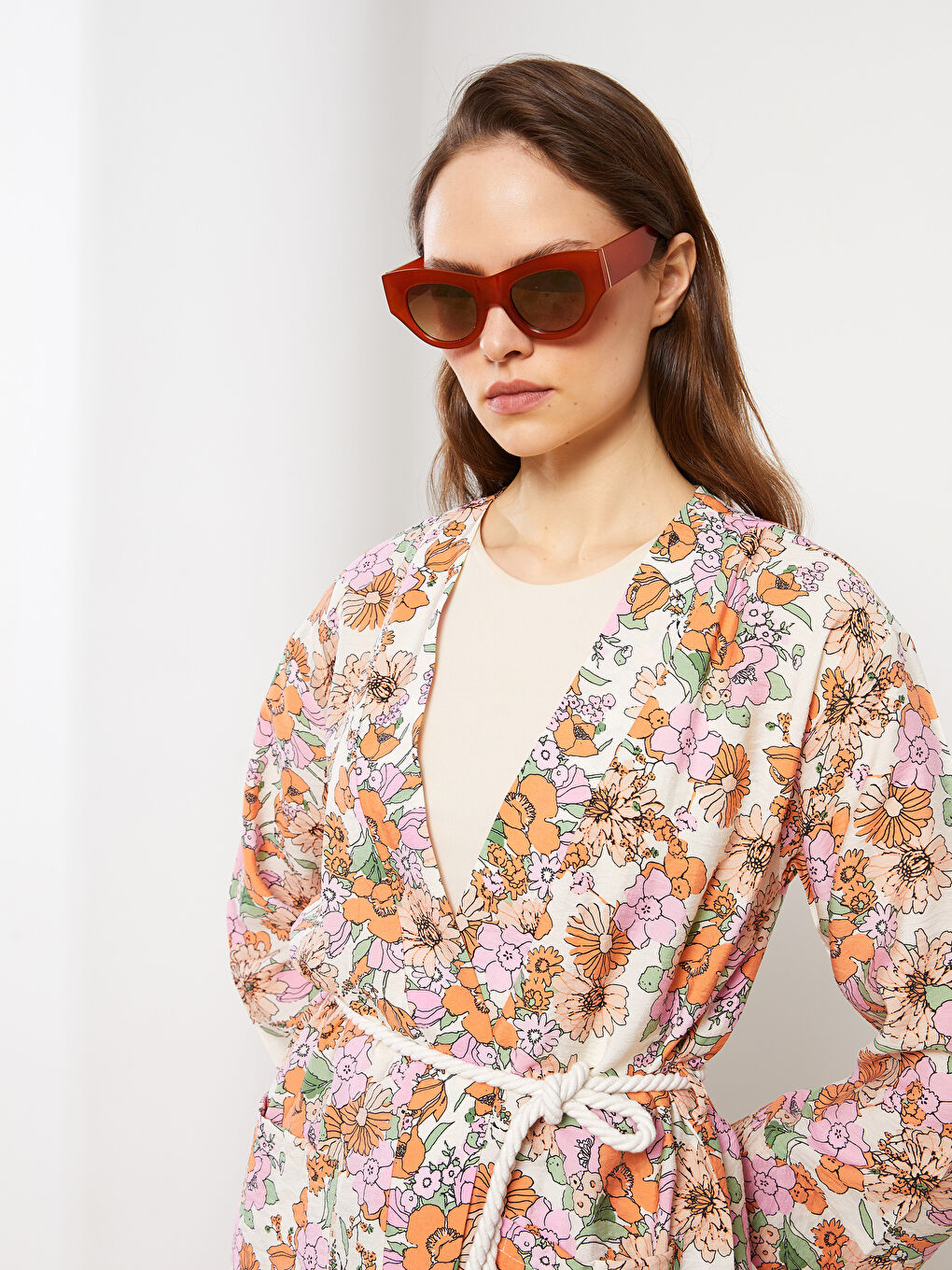 Ekru Kruvaze Yaka Çiçekli Uzun Kollu Oversize Kadın Kimono-3