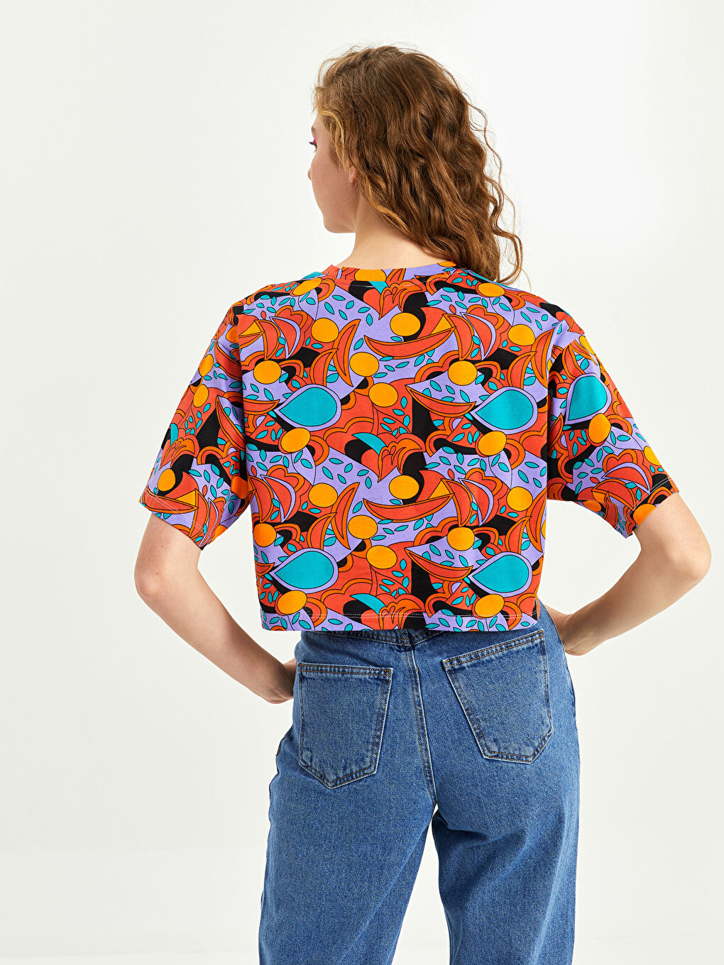 Turuncu Bisiklet Yaka Desenli Kısa Kollu Kadın Crop-4