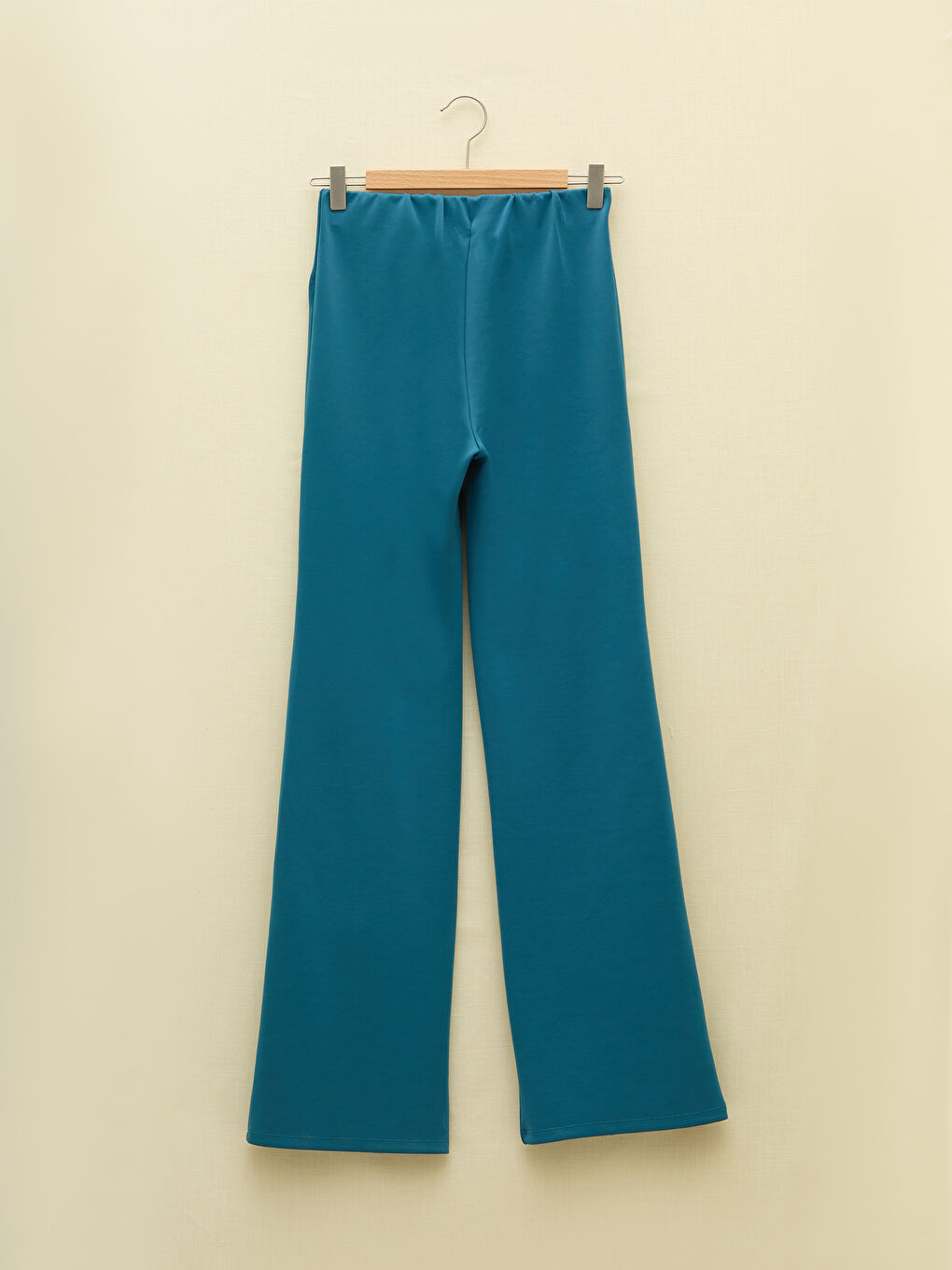 LC Waikiki Comfortable Fit Women's Trousers With Straight Legs Slits -S2H906Z8-HPS