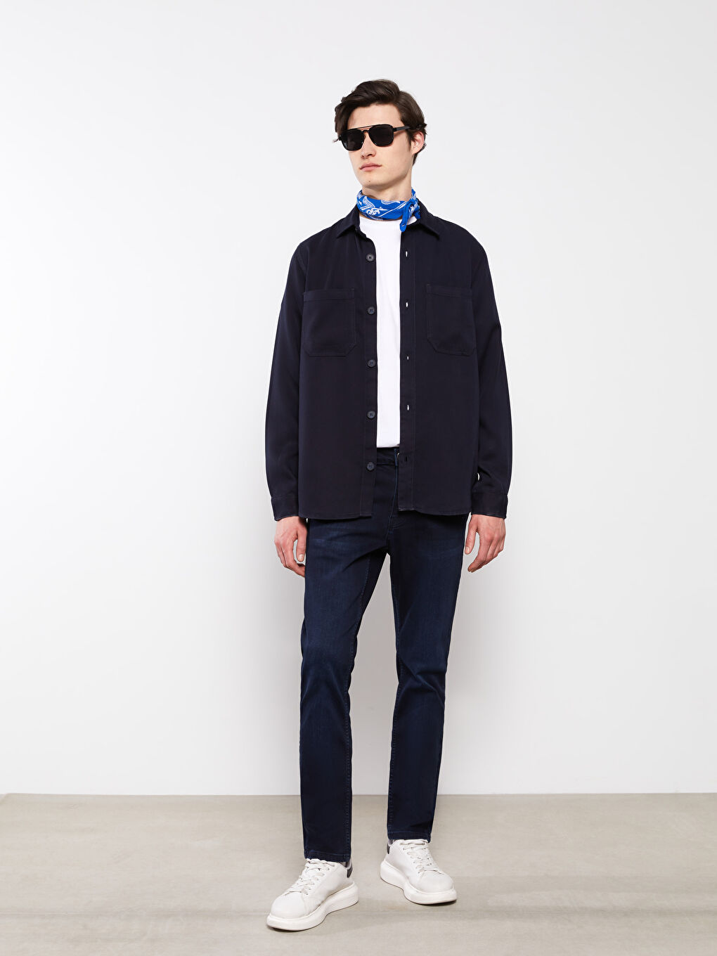 Chemise en Denim à Manches Longues pour Hommes Coupe Régulière